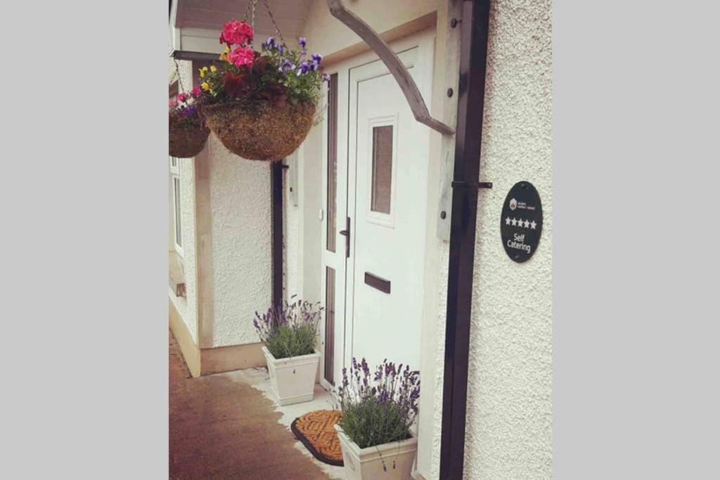 Vila Swallow Lane, Enniskillen, Co Fermanagh, 5* Chic Exteriér fotografie